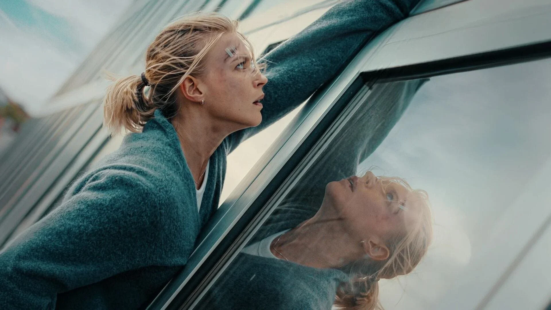 شوک بزرگ نتفلیکس؛ آلمانی «خارج از قلمرو» تام هاردی را از صدر برداشت - فیلم