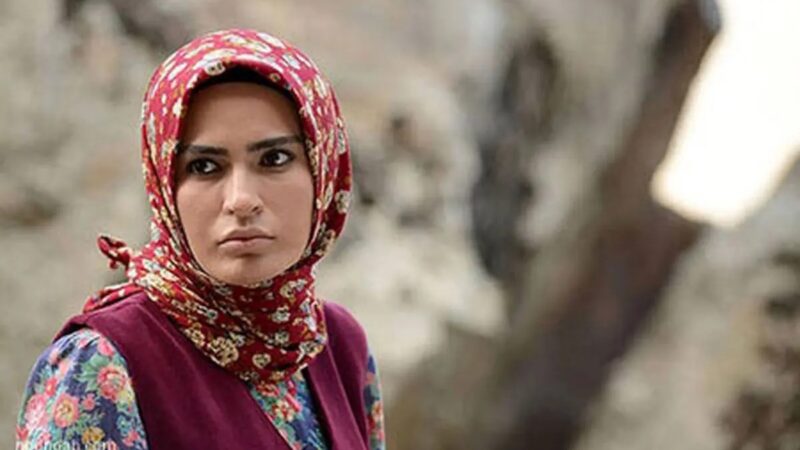 عکس | نگاهی به دکوراسیون فوق شیک اتاق زهرا سزاوار بازیگر سریال طوبی