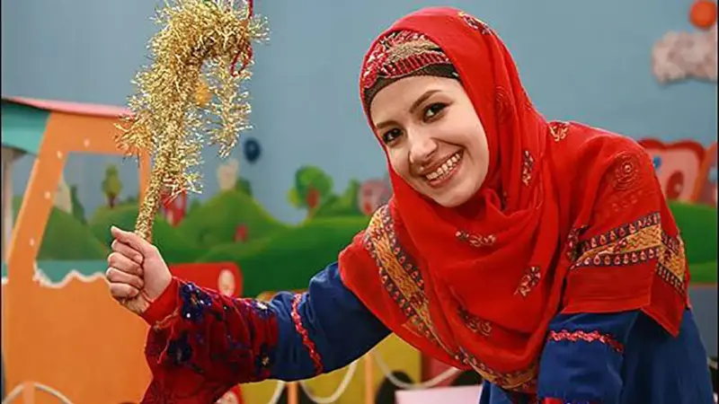 بیوگرافی خاله شادونه بچه‌ها