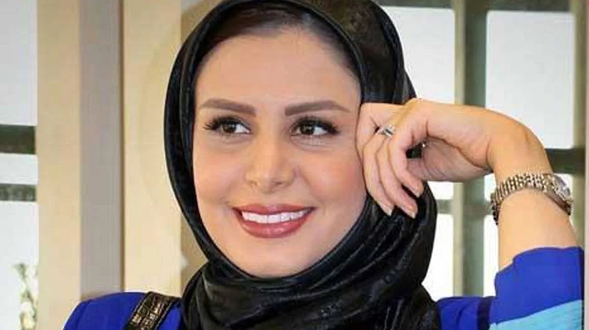 بیوگرافی نجمه جودکی؛ از شروع در شب ایرونی تا درخشش در قاب سفید تلویزیون ایران - وب‌گردی