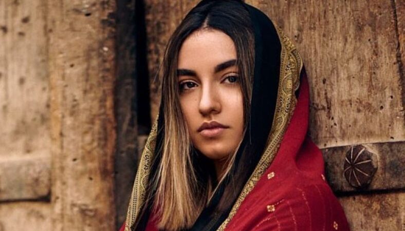 بیوگرافی نیکی نصیریان درسای بزنگاه+ عکس های خصوصی