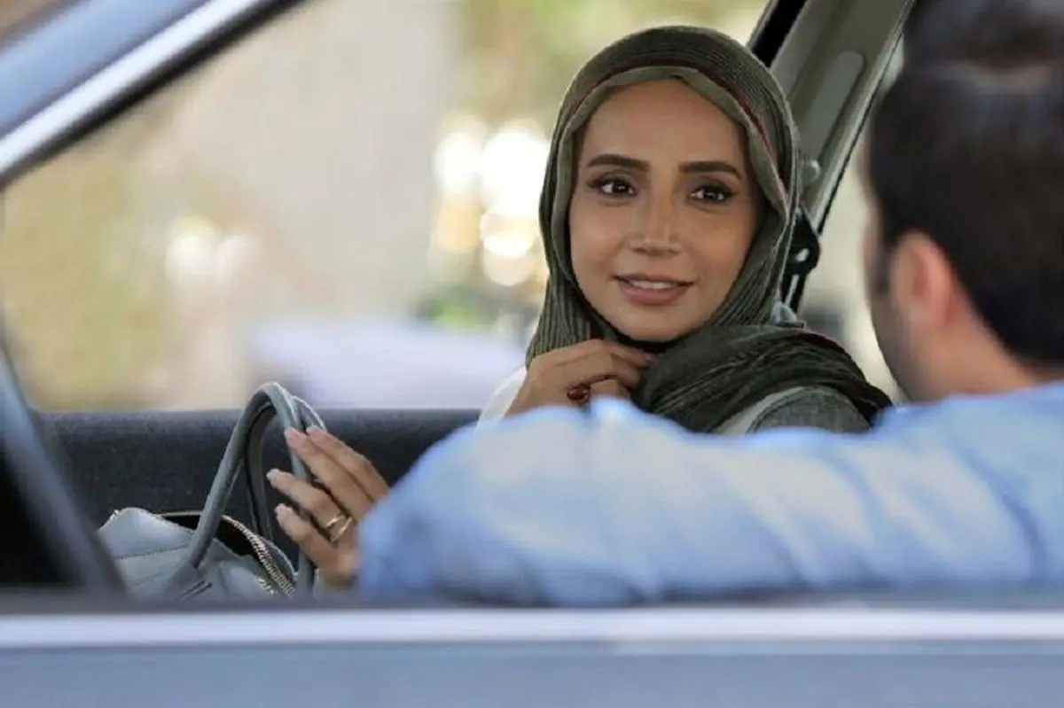 شبنم قلی‌خانی با برادرش در تصویری از دوران کودکی - وب‌گردی