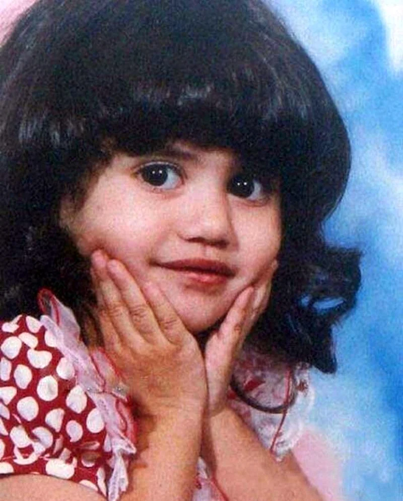 کودکی الناز شاکردوست