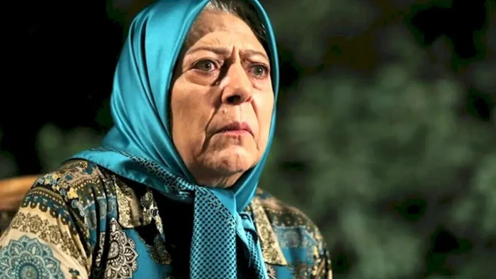 سفر در زمان| ثریا قاسمی و مادرش حمیده خیرآبادی در جشن حافظ