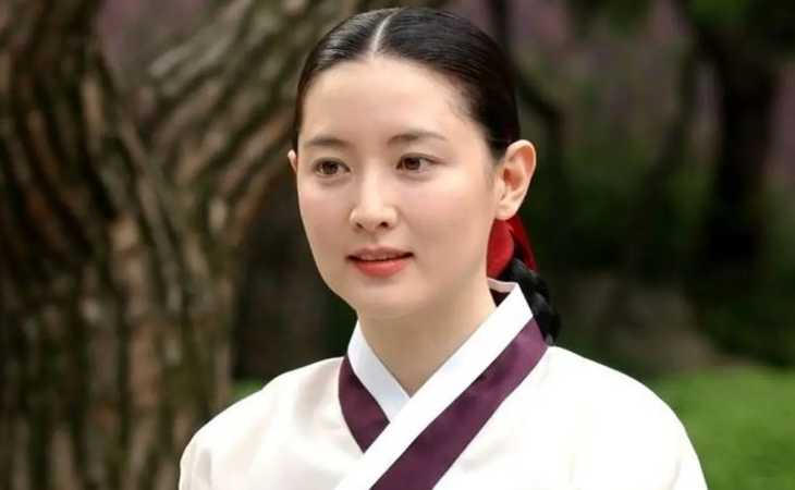 سفر در زمان؛ عکس‌های «یانگوم» 54 ساله با تیپ زمستانی