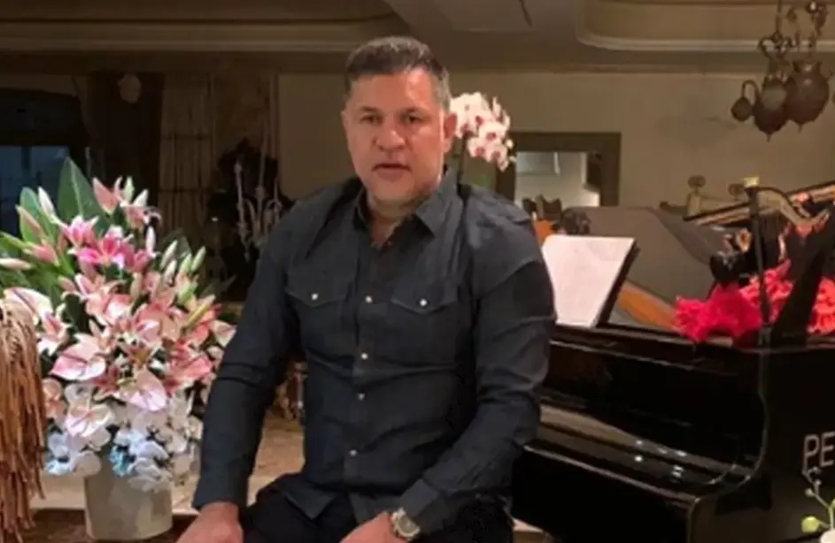 چیدمان سفره هفت سین امسال علی دایی و همسرش - وب‌گردی