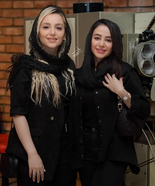 رها