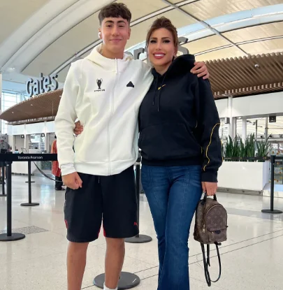 سوفیا مکرمتی (4)