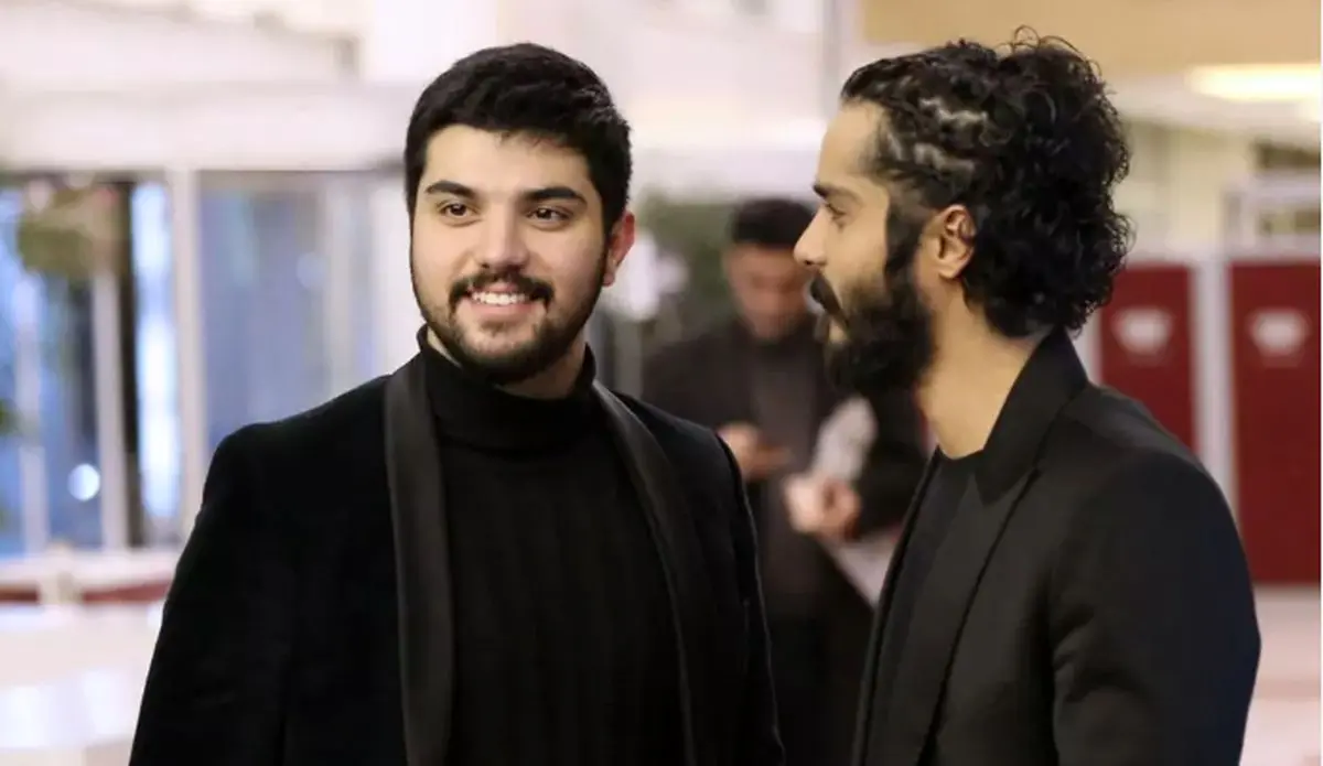 تفریح خودمانی سینا مهراد با برادرزاده هایش در باغ - وب‌گردی