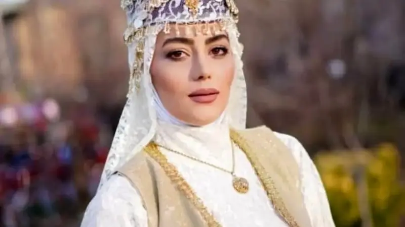 عکس جدید روژان سریال نون خ