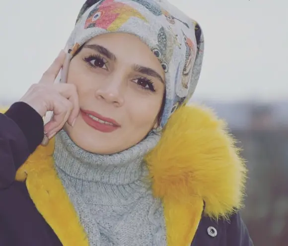 فاطمه امینی مجری مل مل