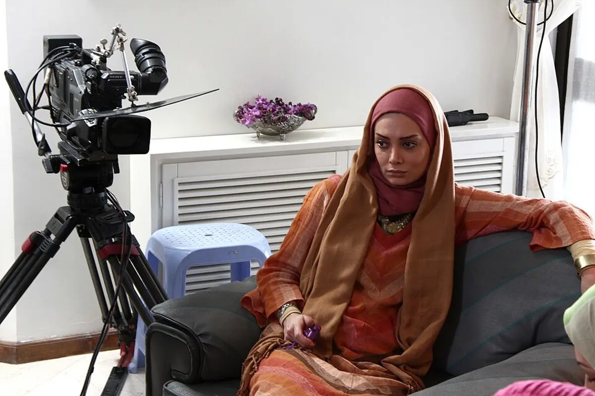 نگار فروزنده در ۴۷ سالگی؛ تغییرات ظاهری این بازیگر محبوب - وب‌گردی