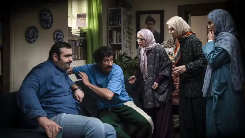 نصیحت های بهتاش درباره ازدواج به بردارش بهروز (ویدئو)