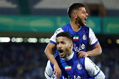 دو ستاره بوشهری تیم ملی ایران وقتی کم سن و سال بودند/ محمد محبی و مهدی قایدی سال 1388 در اصفهان+عکس