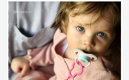 عکس های جگرسوز از نوه ۱۴ ماهه رهبری انقلاب / زهرا محمدی گلپایگانی همراه رهبری شهید شد