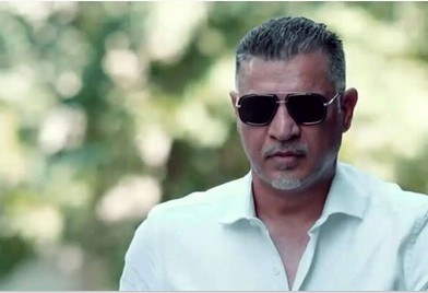 دکوراسیون شیک و امروزی گوشه ای از خانه مدرن علی دایی و چیدمانی زیبا با گل ارکیده+ / همسر شهریار فوتبال ایرانی چه سلیقه زیبایی داره