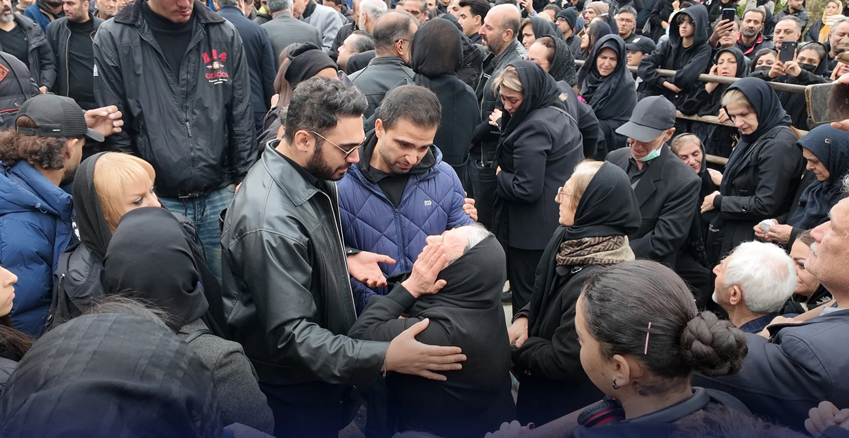 مراسم تشییع پیکر حمید هیراد - وب‌گردی