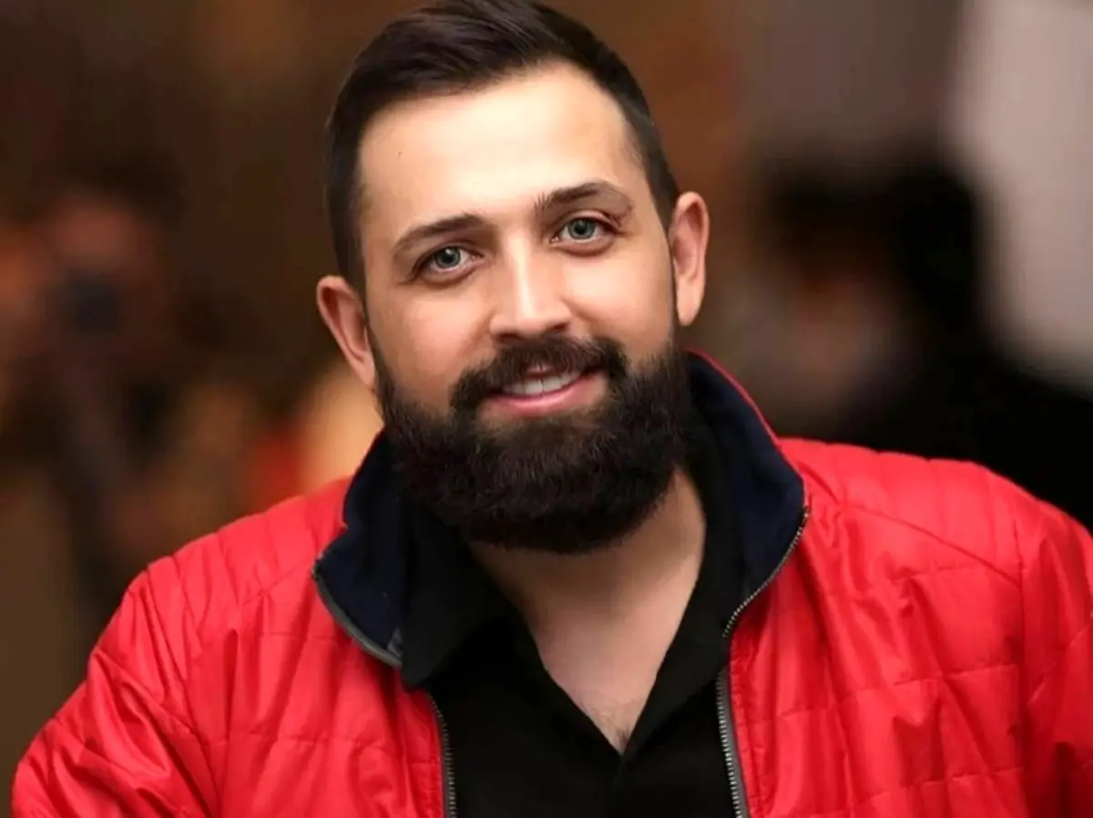 حضور محسن افشانی بازیگر در جمعیت هلال احمر - وب‌گردی