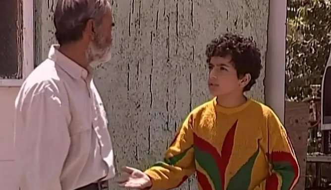 سفر در زمان| سعید پسر هاشم سریال متهم گریخت در کنار مادربزرگ اش