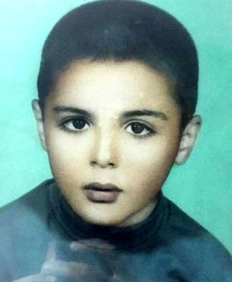 کودکی سامان صفاری