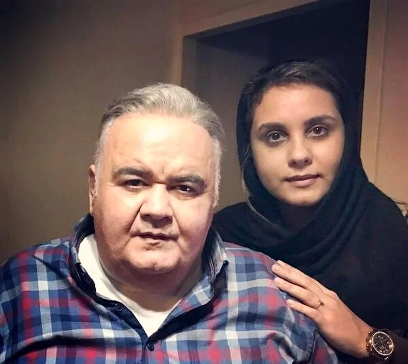 اکبر عبدی و دخترش