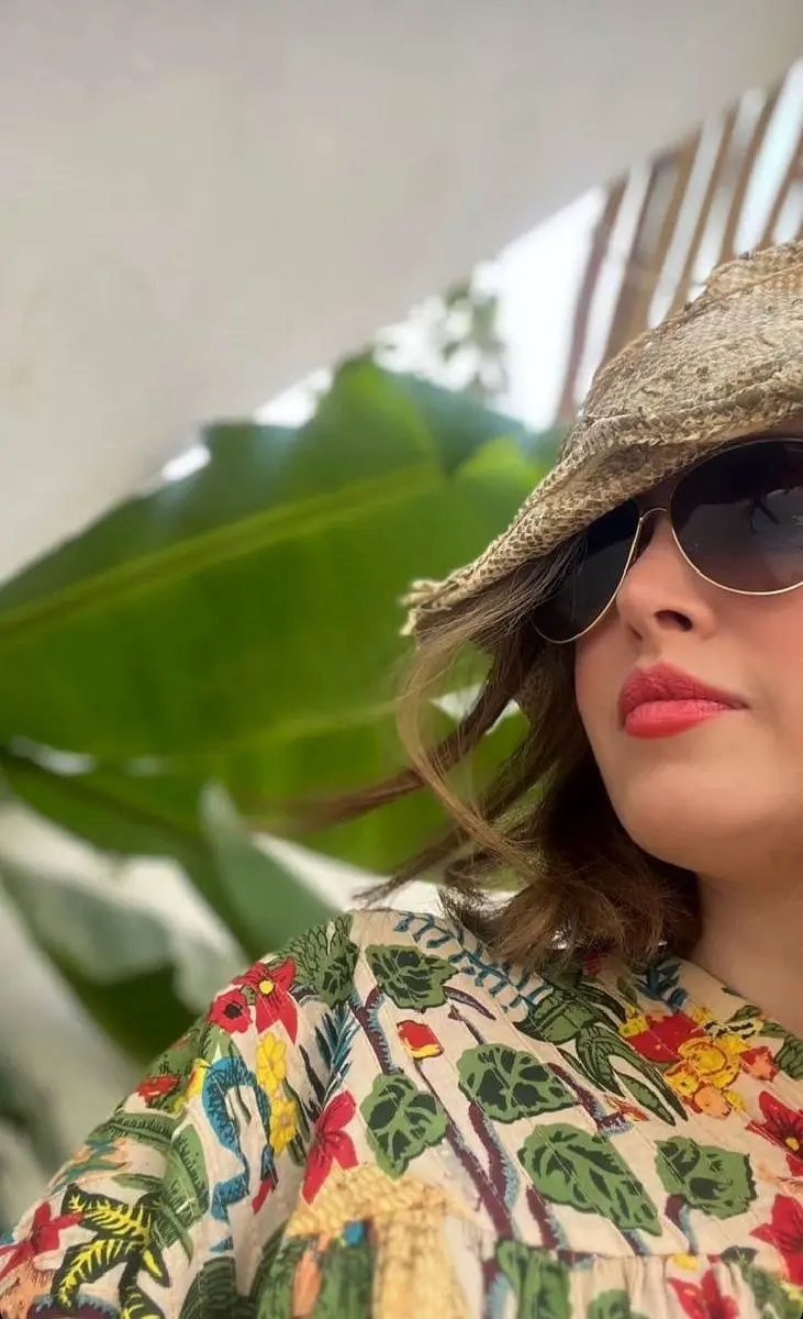 استایل جنوبی و جنجالی بهنوش طباطبایی 3