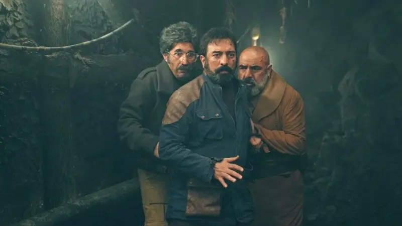 اکران فیلم جنگی «نیم‌شب» جایگزین فیلم کمدی «تاکسیدرمی»