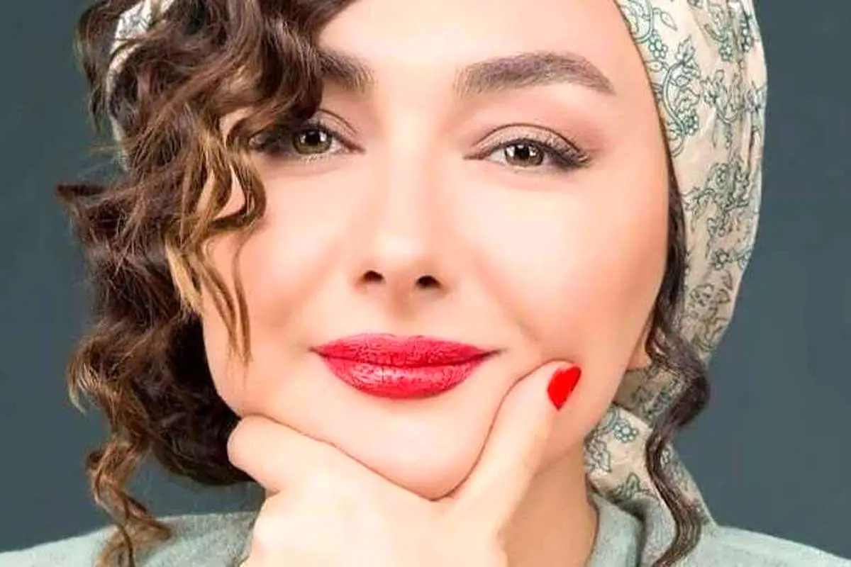 سفر در زمان هانیه توسلی در کنار خاله شادونه؛ 8 سال پیش - وب‌گردی