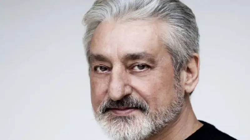 آلبوم عروسی ابی خواننده و زن اولش