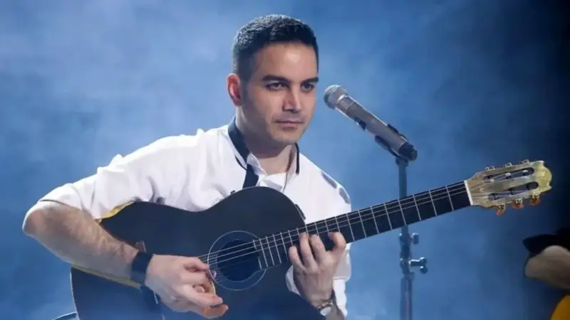 بیوگرافی محسن یگانه خواننده پرطرفدار؛ از شهادت پدر تا ازدواج + عکس های خصوصی