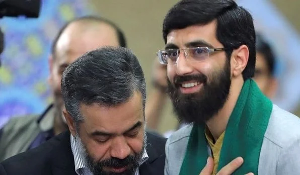 مداحی سید رضا نریمانی “بیعت میکنیم”