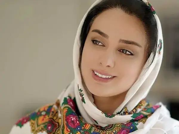 تغییر چهره «خانم صفایی» سریال اسباب زحمت + آلبوم عکس های خارج از سریال
