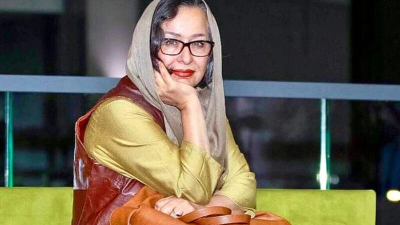 آزیتا حاجیان؛ زنی که در نقش‌هایش زیست، از مادری و بازیگری می گوید