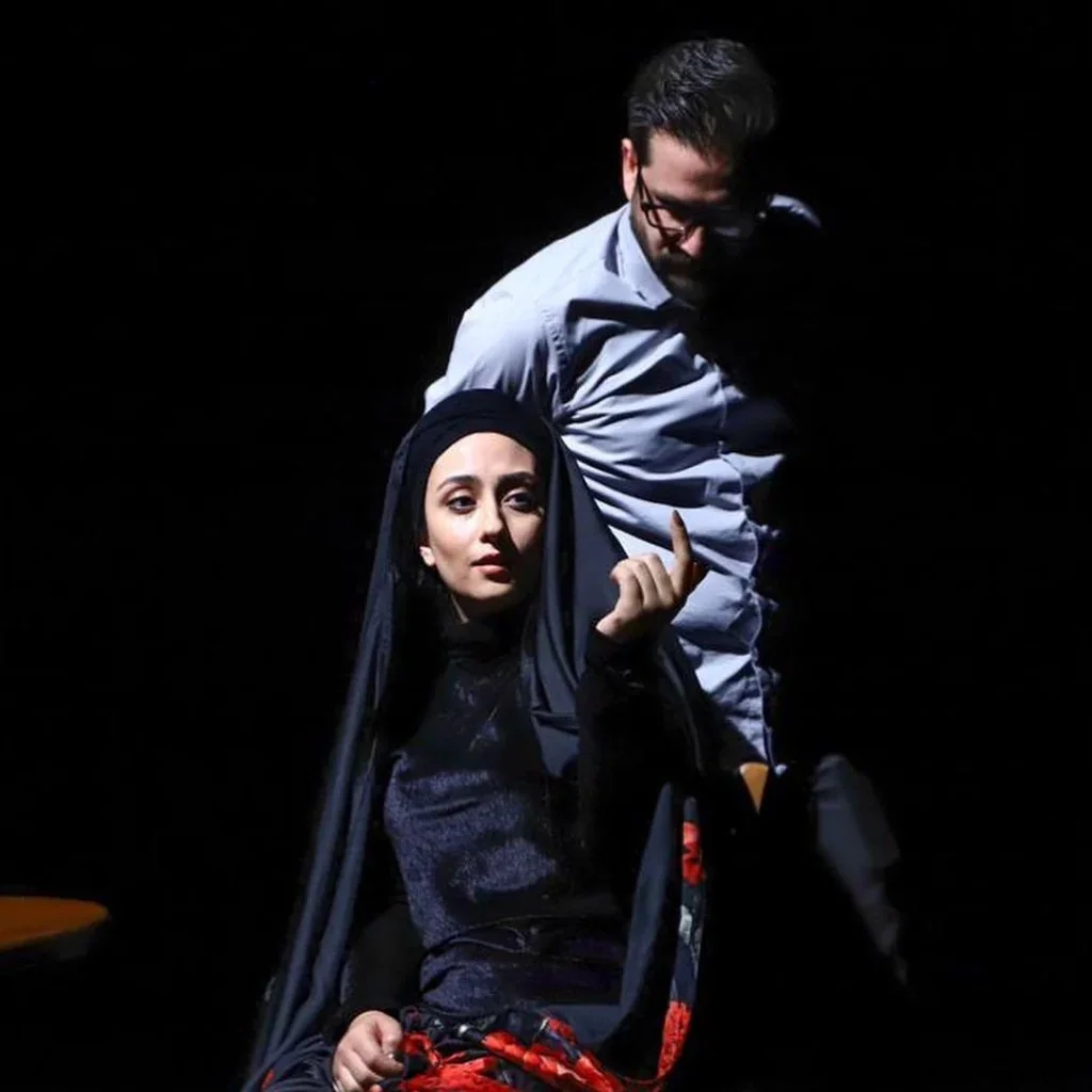 الهام طهموری