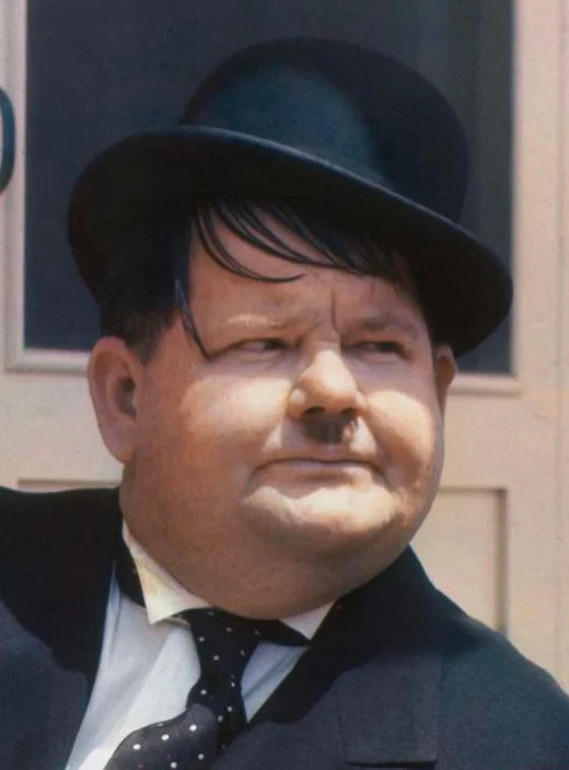 الیور هاردی - Oliver Hardy