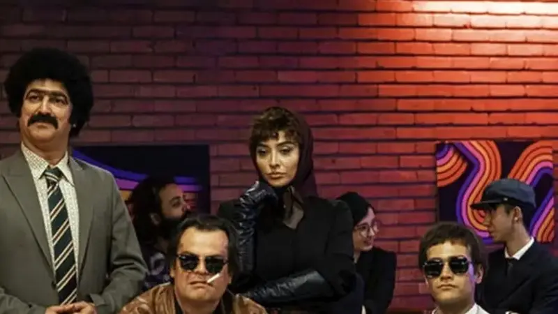 اکران مردمی فیلم تهران ۵٧ باحضور آناهیتا،رویا و همسرش،سیما و احمد مهران‌فر