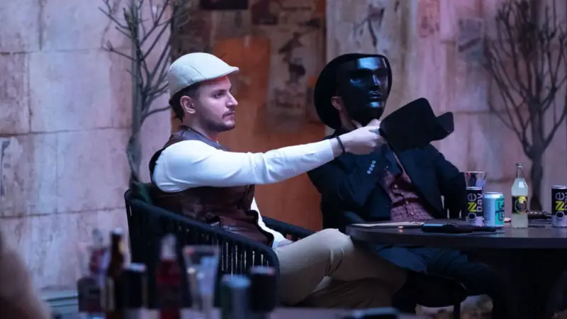 بیوگرافی، حواشی و زندگی شخصی دارا حیایی + عکس‌ها