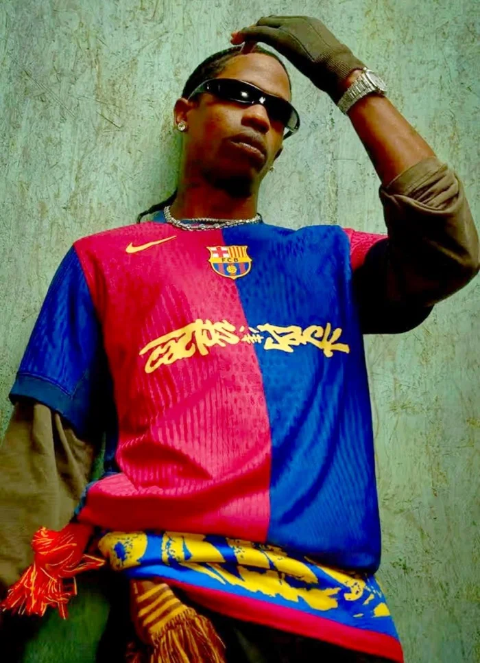 تراویس اسکات با پیراهن بارسلونا