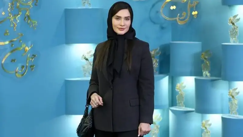 درخشش ساناز سعیدی در موزیک‌ویدیوی احسان خواجه‌امیری؛ آهنگ «مثل سایه دنبالمه» + فیلم