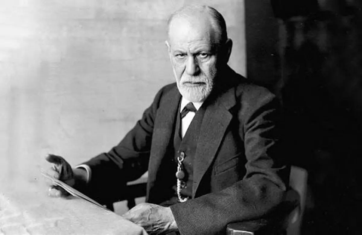 سفر در زمان؛ زیگموند فروید در 8 سالگی و در کنار پدرش در سال 1243 - وب‌گردی