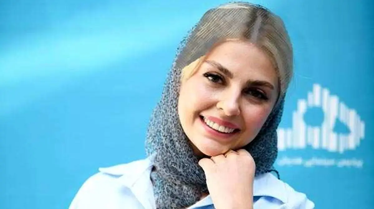 آلبوم شاریس نایب، بازیگر نقش آلارا مرد عینکی در ایران - وب‌گردی