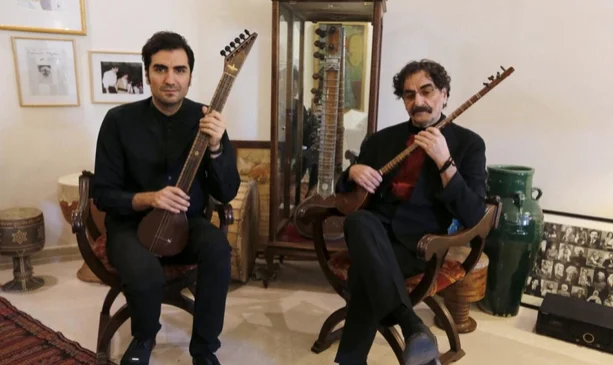 شهرام ناظری