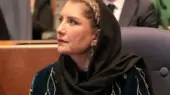 استایل سنتی و جذاب فریبا کوثری در یک مراسم با جلیقه رنگی