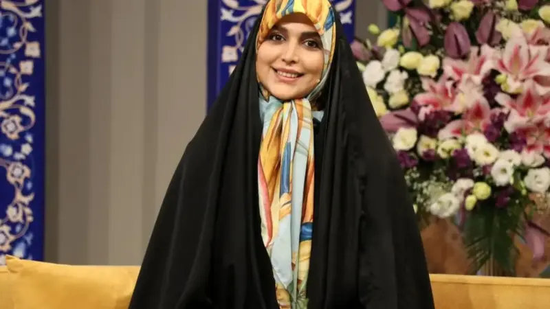 بیوگرافی مژده لواسانی؛ چهره‌ای ماندگار در اجرای تلویزیون و رادیو