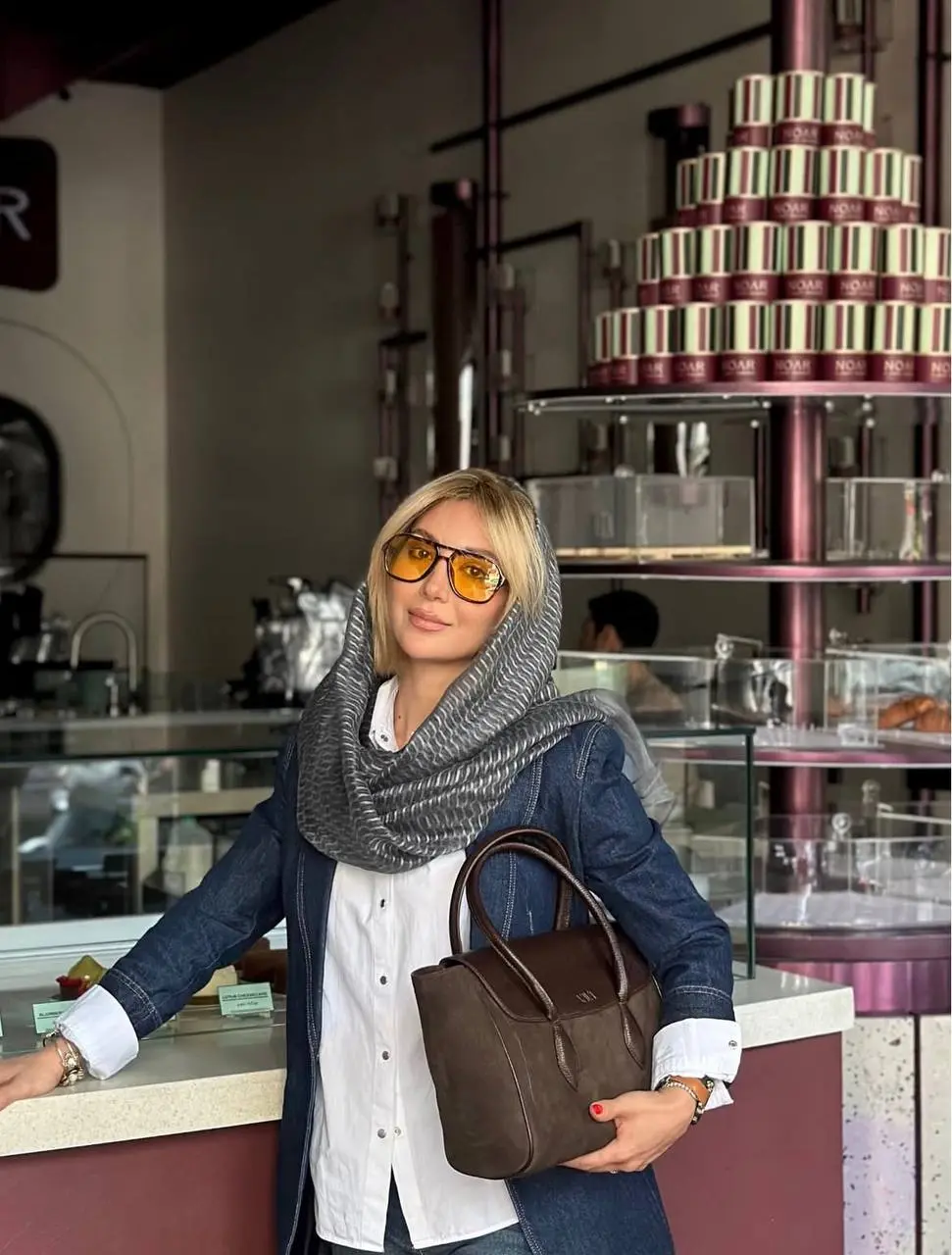 مینا مختاری