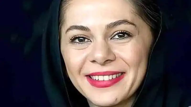 نگاه روز | رونمایی از جدیدترین استایل مستانه مهاجر و دخترش نفس