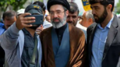 عکس پسر و دختر مجتبی خامنه ای و همسرش /  نگاهی به کالسکه ایرانی و ساده نوه رهبر شهید