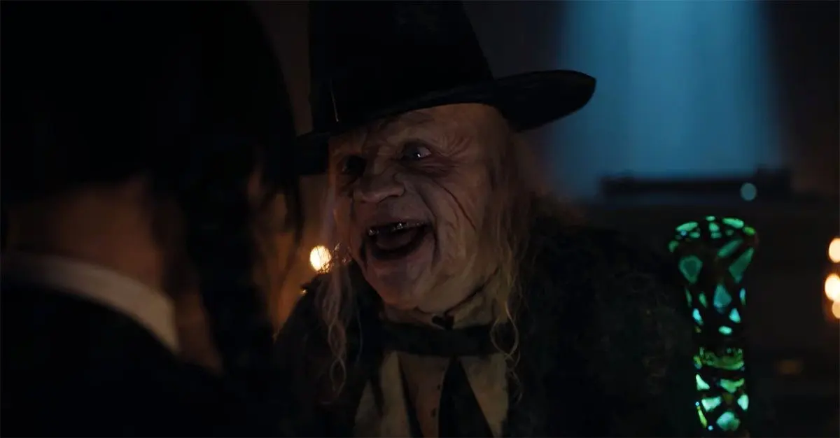 معرفی شخصیت‌های سریال Wednesday ؛ جوزف کراکستون - وب‌گردی