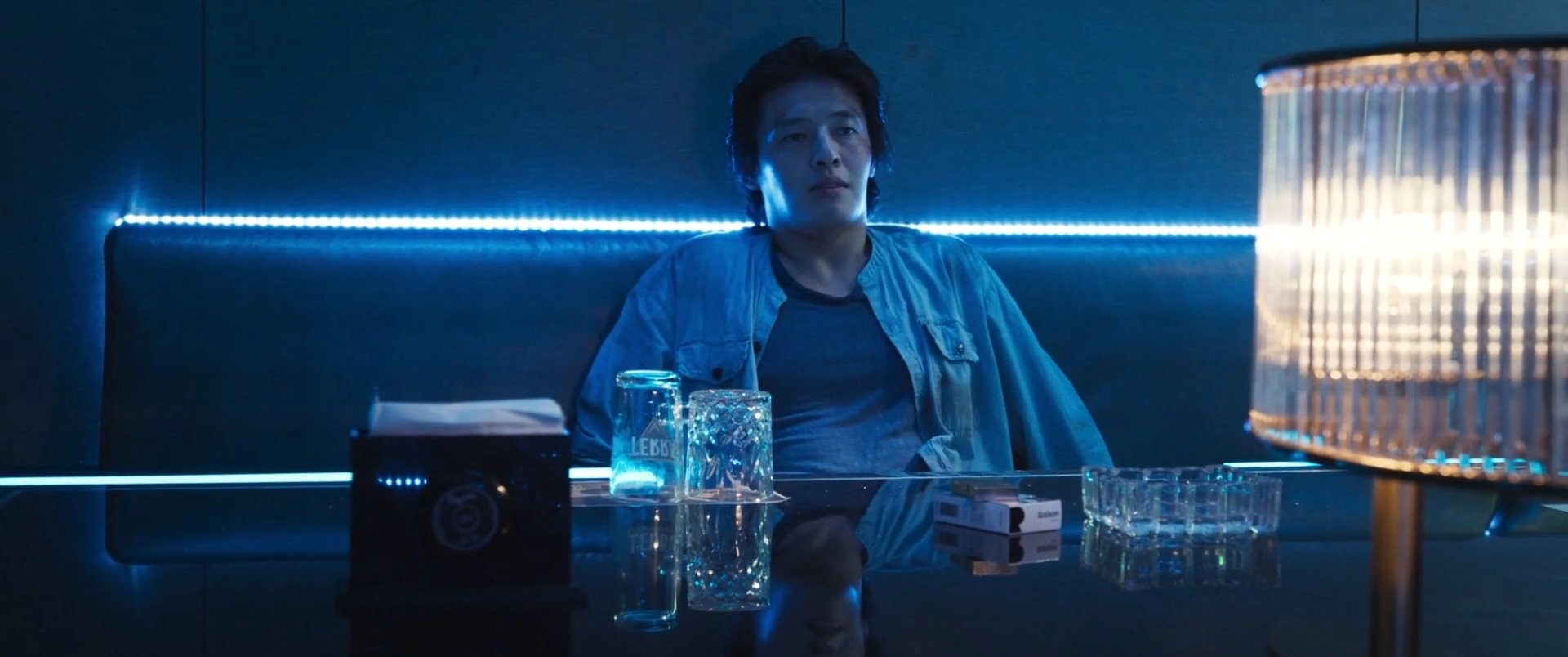 نقد و بررسی Yadang: The Snitch - فیلم و سریال