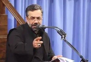 مداحی حاج محمود کریمی “بزن که خوب میزنی”
